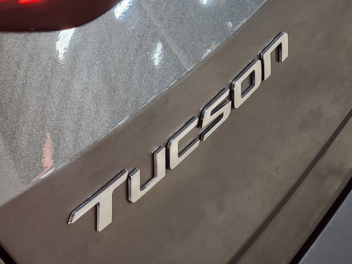 Used 2024 Hyundai Tucson Limited AWD/4WD image 25