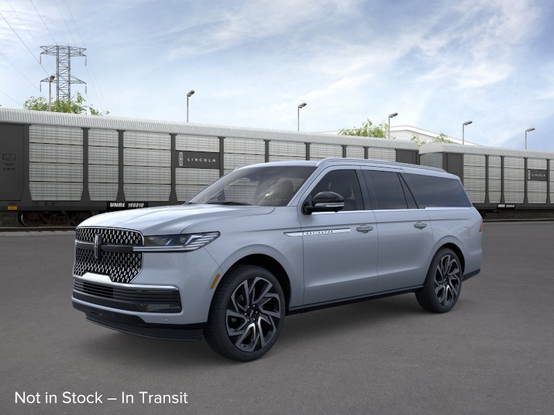 New 2026 Lincoln Navigator L Reserve AWD/4WD image 14