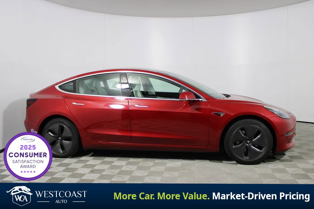 Used 2018 Tesla Model 3 Performance AWD/4WD image 1