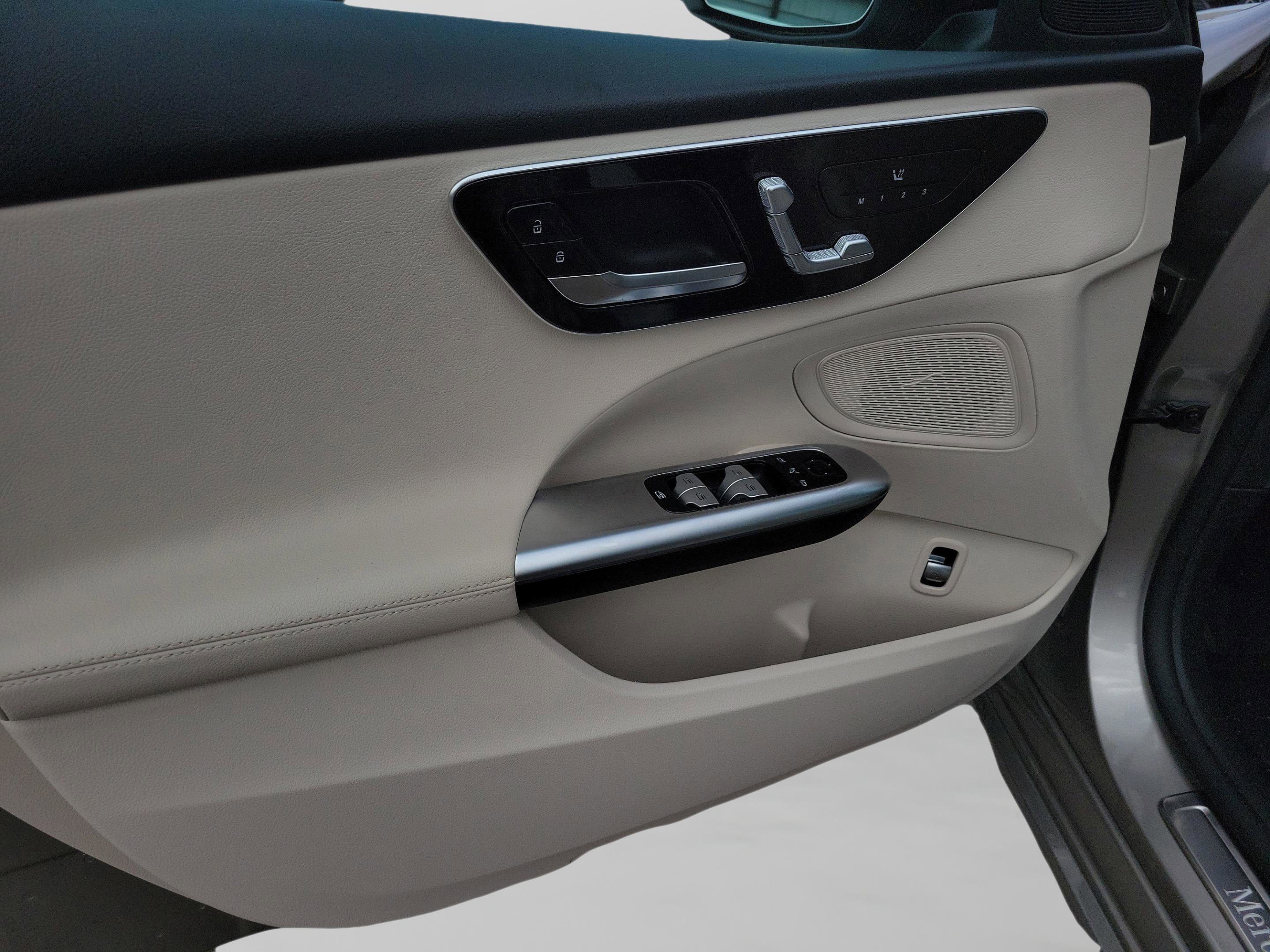 Certified 2023 Mercedes-Benz C 300 Sedan image 19