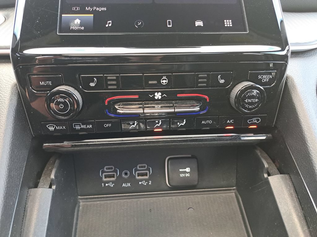 Certified 2024 Jeep Grand Cherokee Altitude AWD/4WD image 21