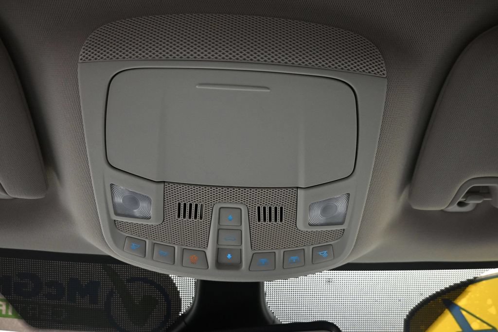 Used 2024 Ford Edge Titanium w/ Equipment Group 301A AWD/4WD image 21