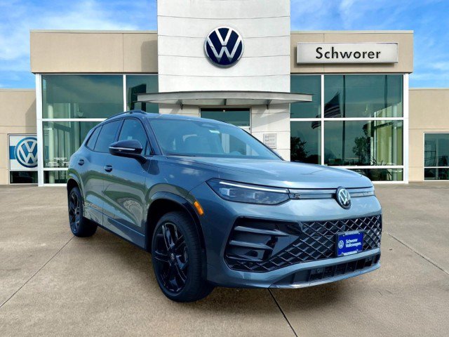 New 2026 Volkswagen Tiguan SE R-Line AWD/4WD image 4