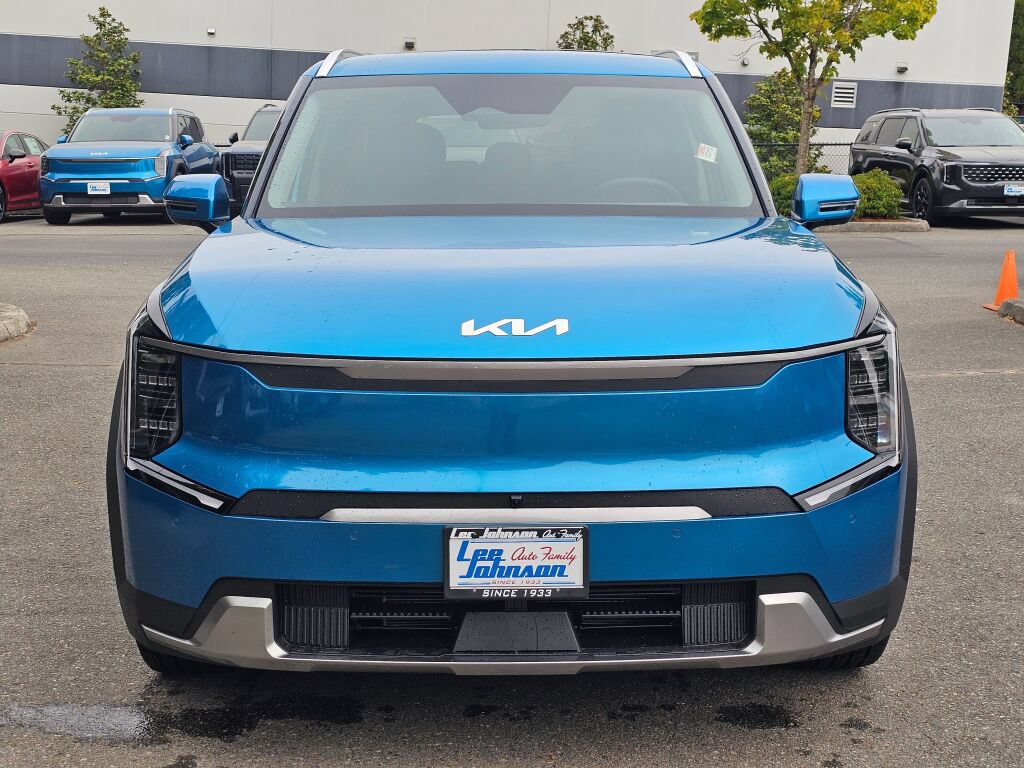 New 2026 Kia EV9 Wind AWD/4WD image 2