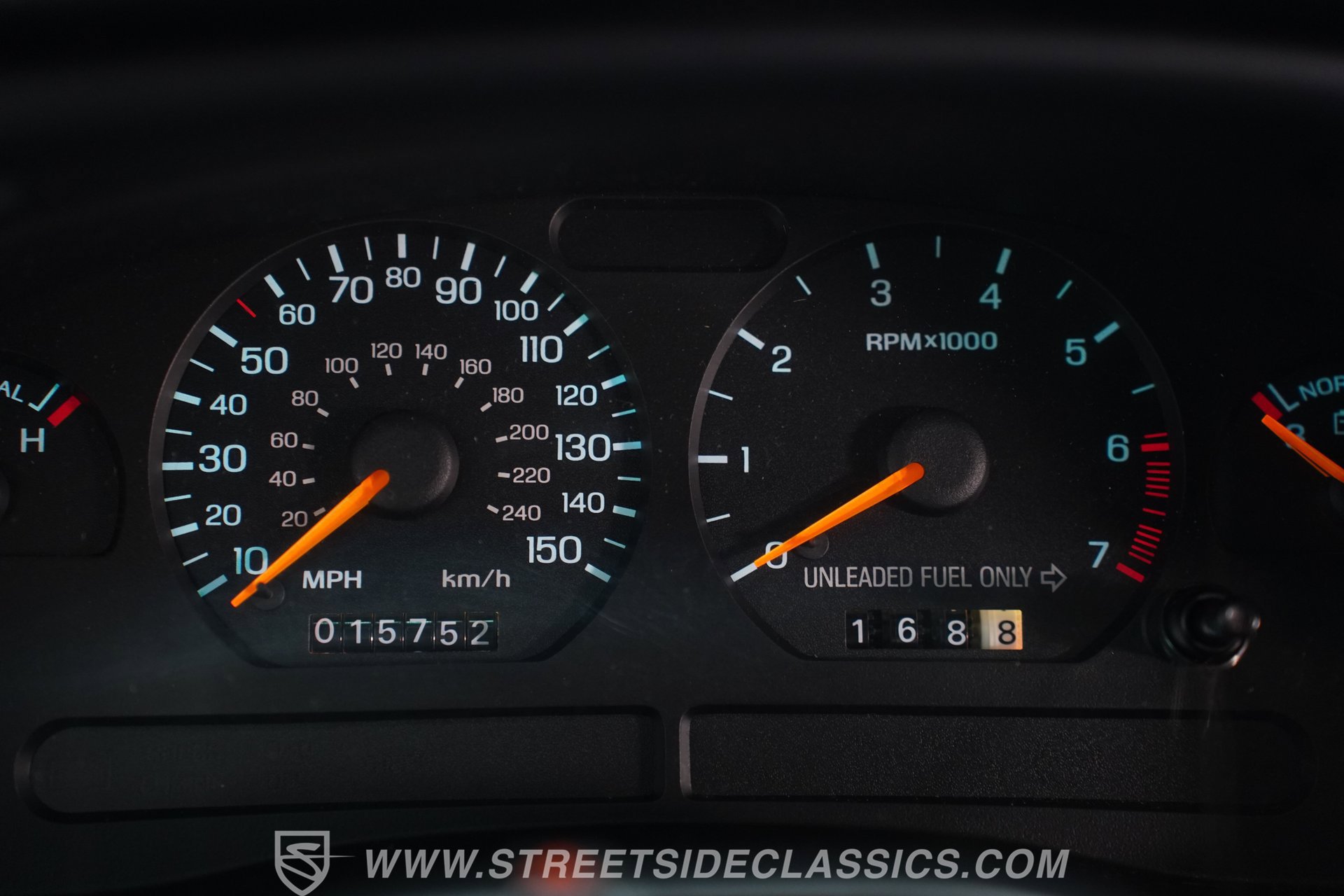 Used 1995 Ford Mustang GT RWD image 40