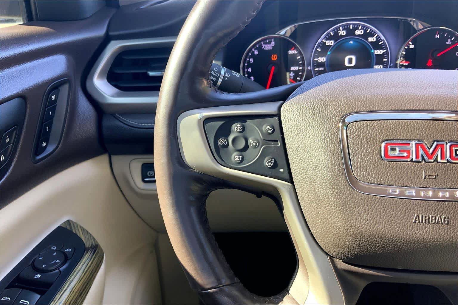 Used 2018 GMC Acadia Denali FWD image 24
