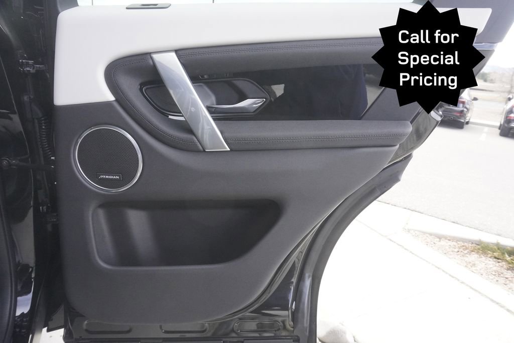 New 2025 Land Rover Discovery Sport S image 25