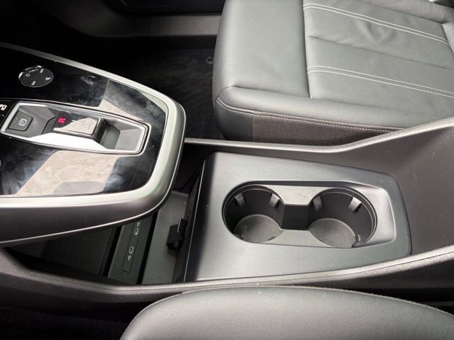 Used 2023 Audi Q4 e-tron Premium Plus w/ Premium Plus image 22