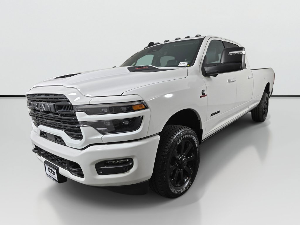 New 2026 RAM 2500 Laramie AWD/4WD image 9