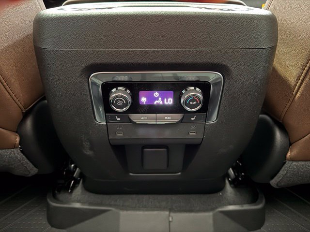 New 2027 Chevrolet Suburban High Country w/ Sun And Tow Package AWD/4WD image 16