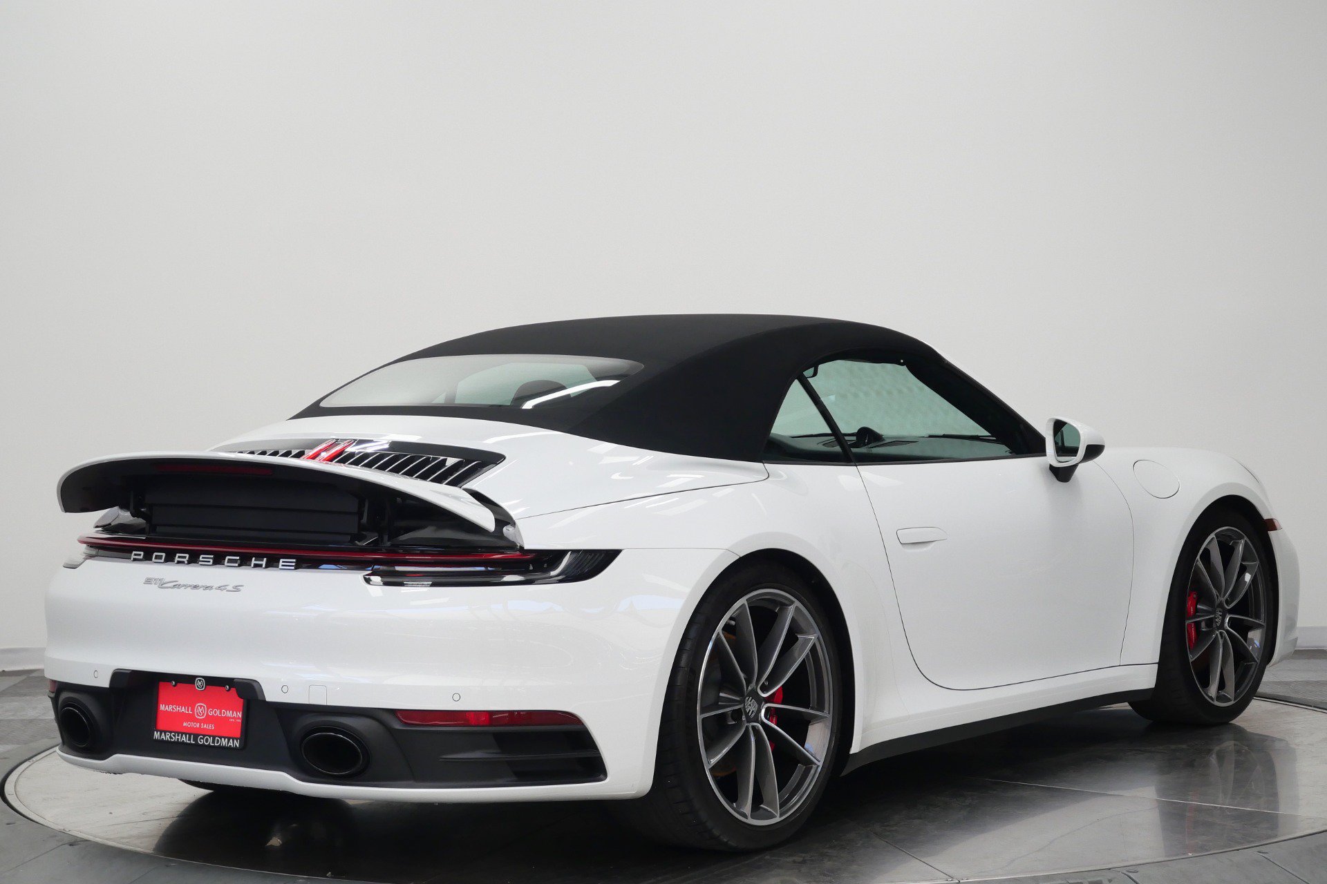 Used 2023 Porsche 911 Carrera 4S w/ Sport Package AWD/4WD image 9