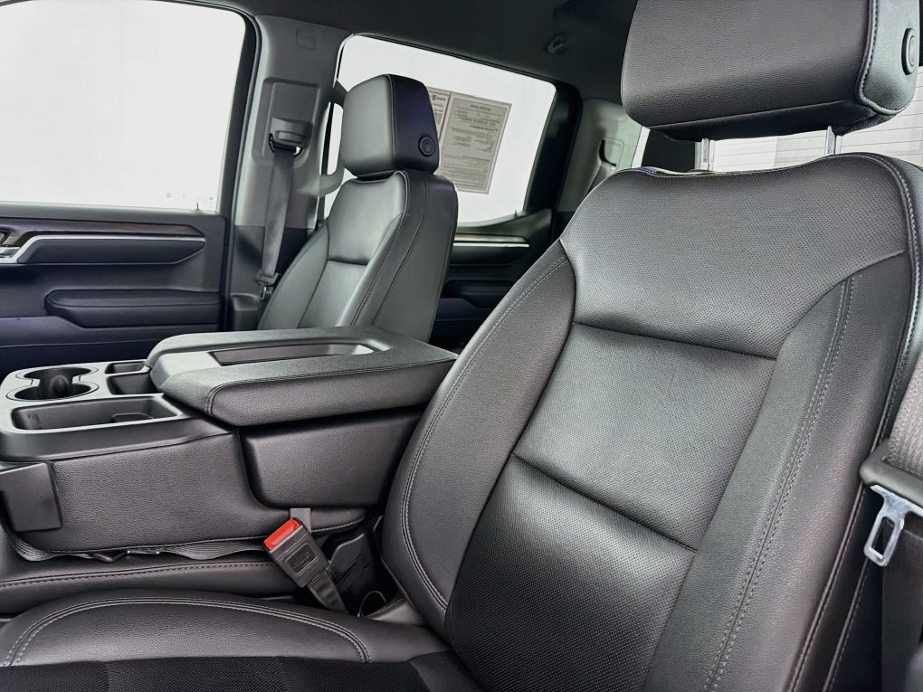 Used 2025 GMC Sierra 1500 SLT RWD image 34