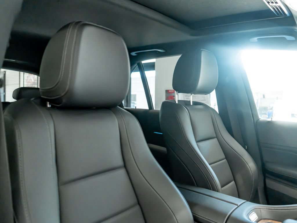Used 2024 Mercedes-Benz GLE 450e 4MATIC image 28