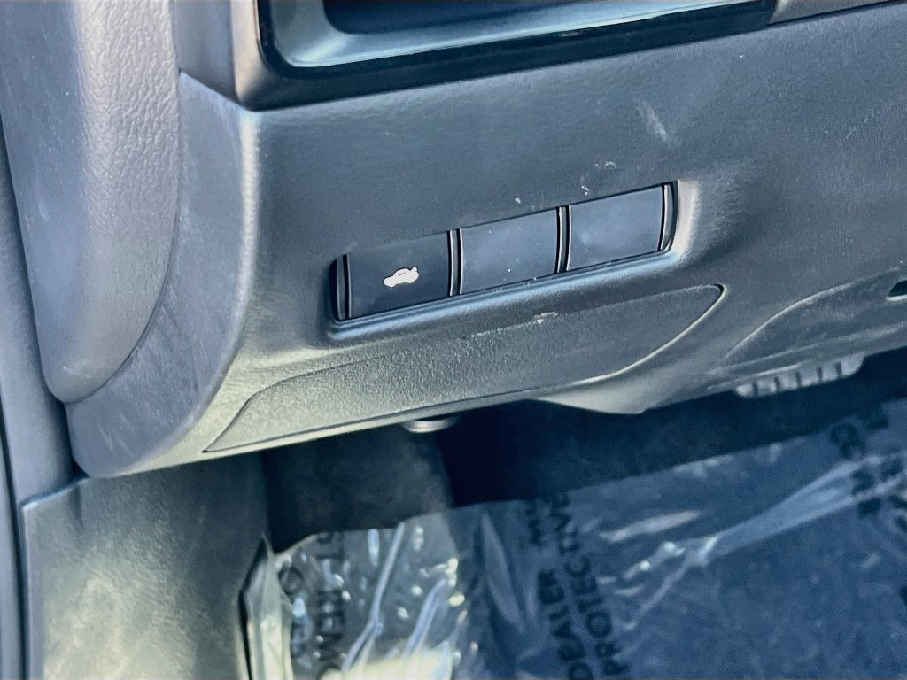 New 2027 Nissan Sentra SV FWD image 10