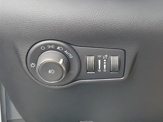 Used 2024 Jeep Compass Limited AWD/4WD image 21