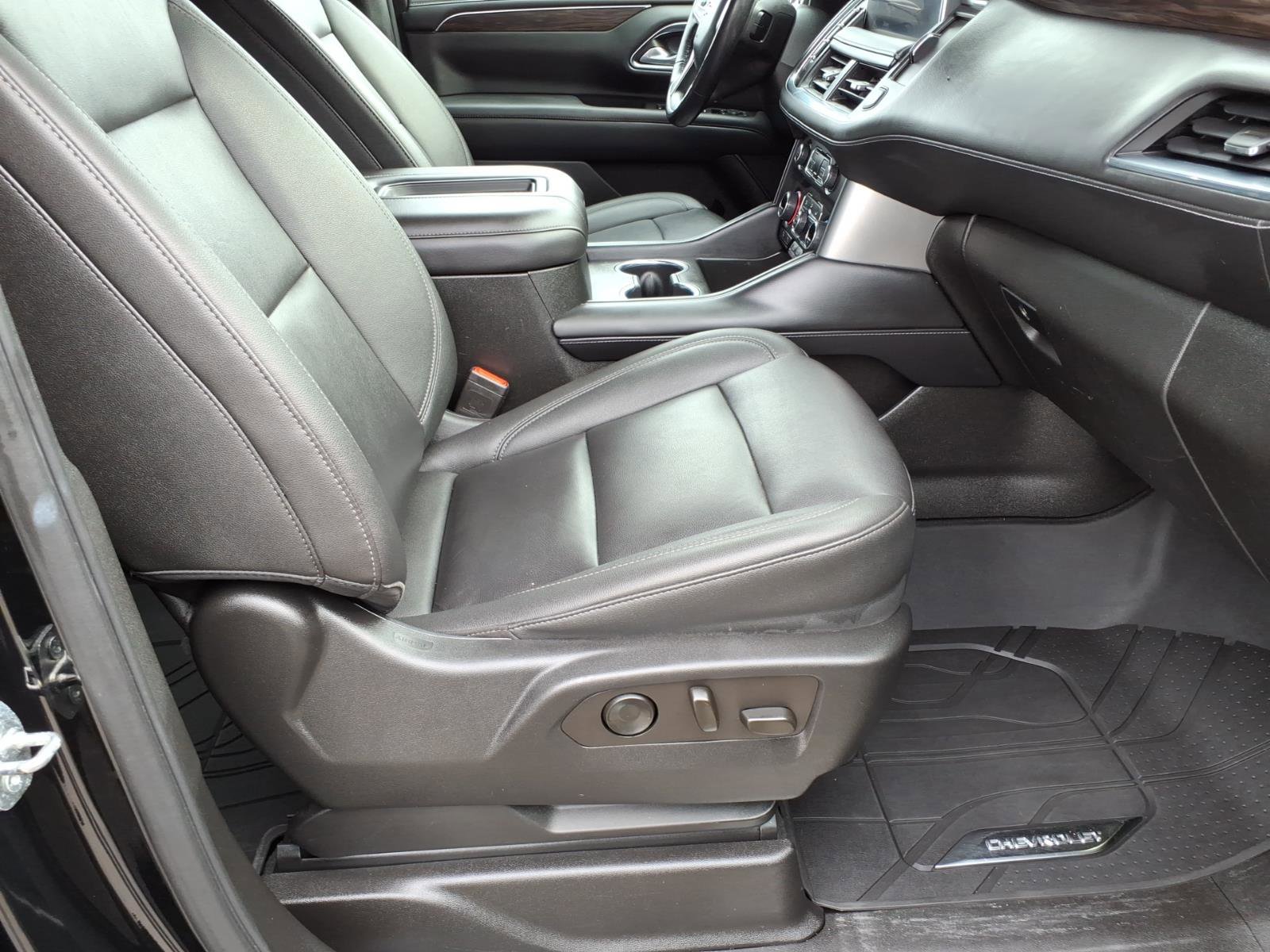 Certified 2022 Chevrolet Tahoe Z71 w/ Luxury Package image 8