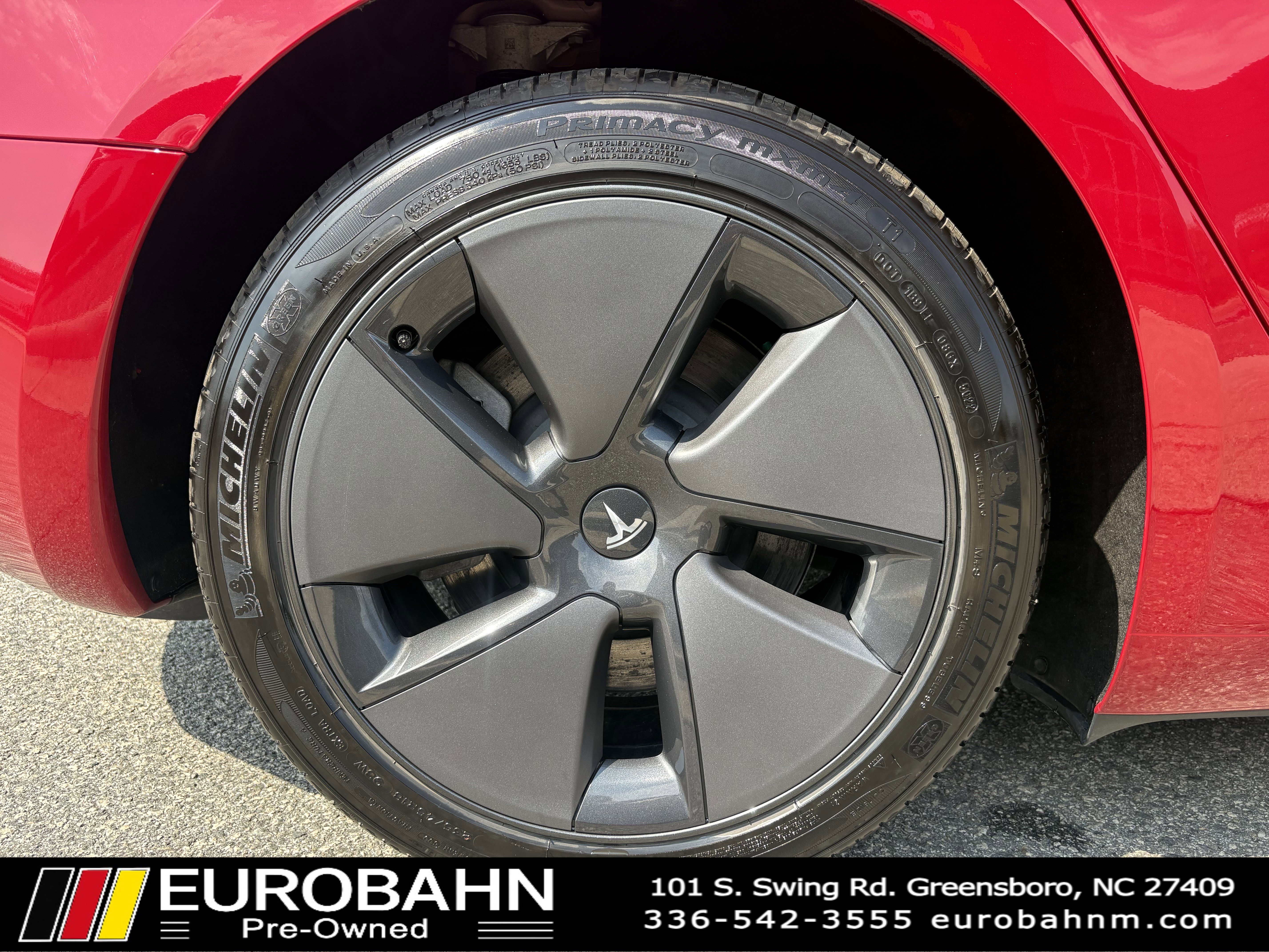 Used 2023 Tesla Model 3 Standard Range image 34