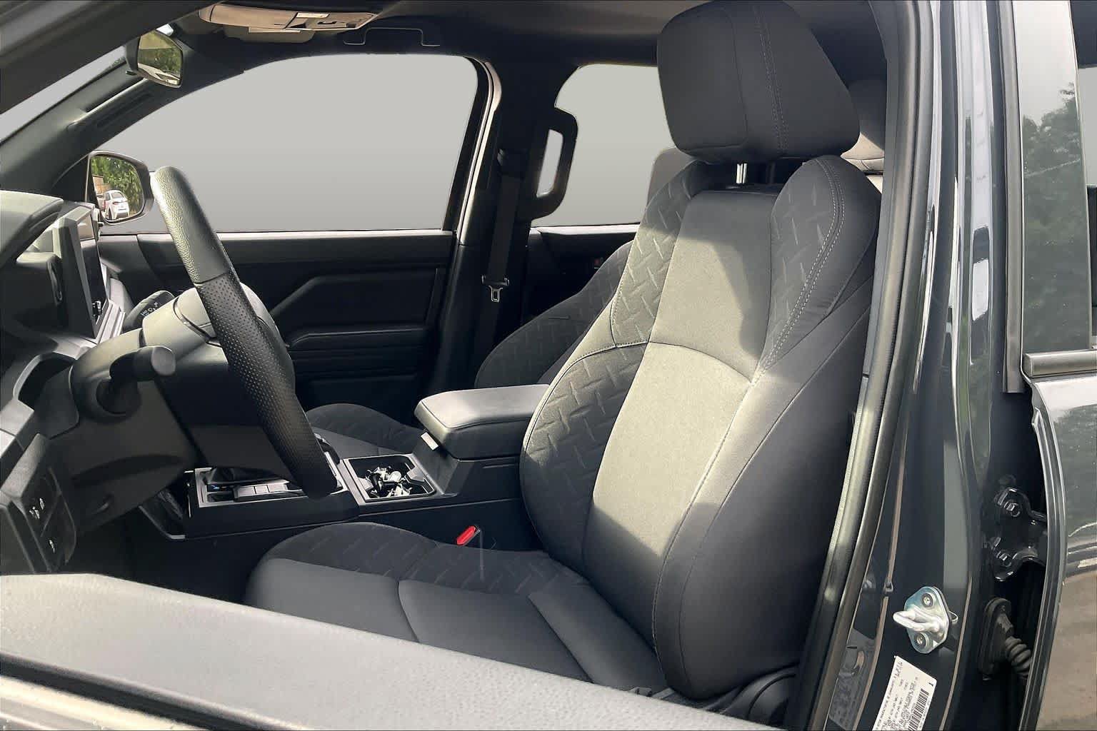 Used 2024 Toyota Tacoma SR RWD image 8