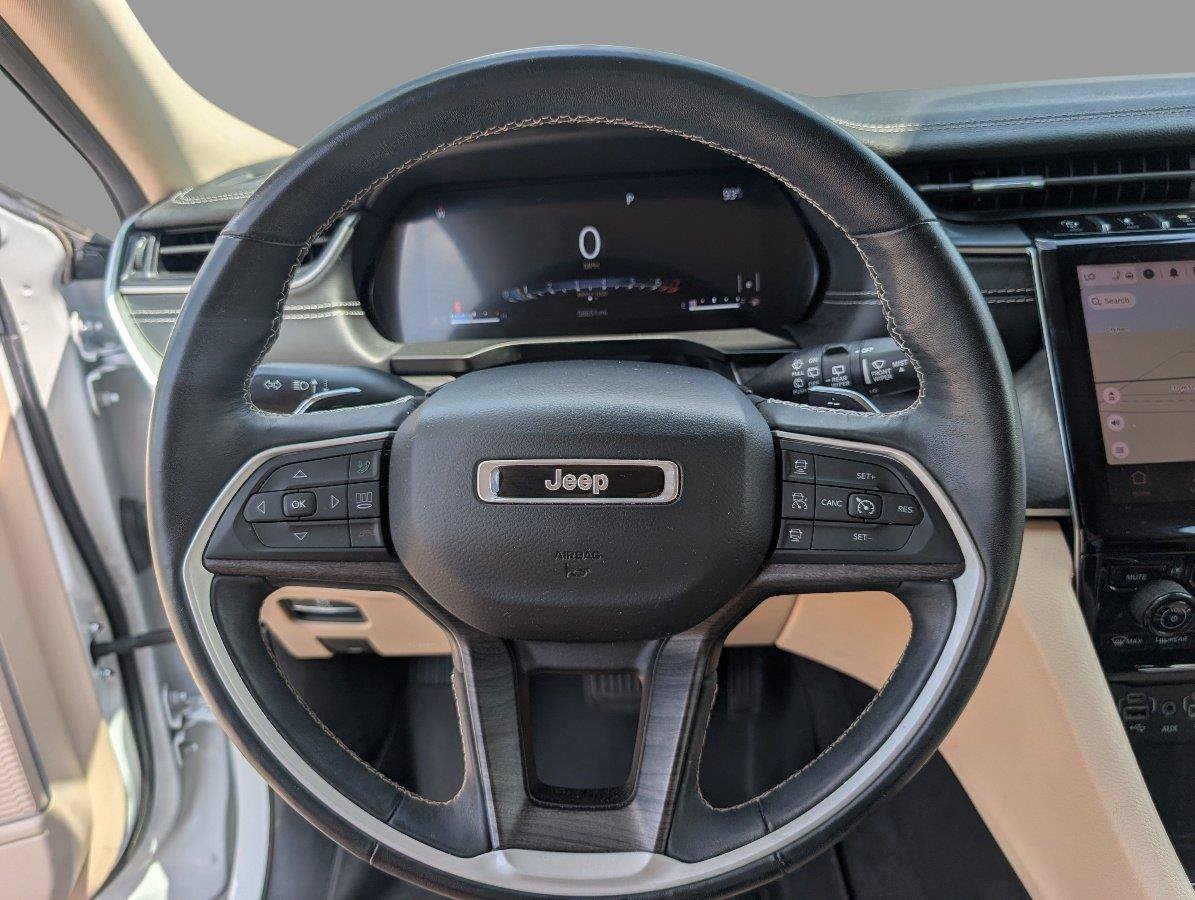 Used 2021 Jeep Grand Cherokee L Limited AWD/4WD image 28
