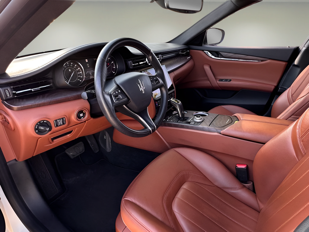 Used 2023 Maserati Quattroporte GT RWD image 20