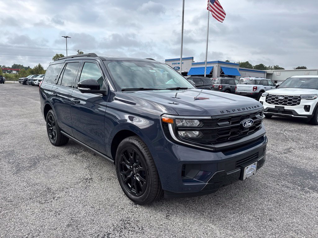 New 2027 Ford Expedition Platinum AWD/4WD image 4