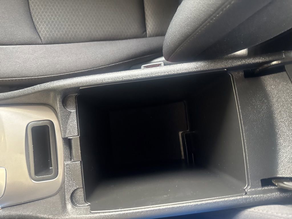 Used 2024 Chevrolet Malibu LT image 27