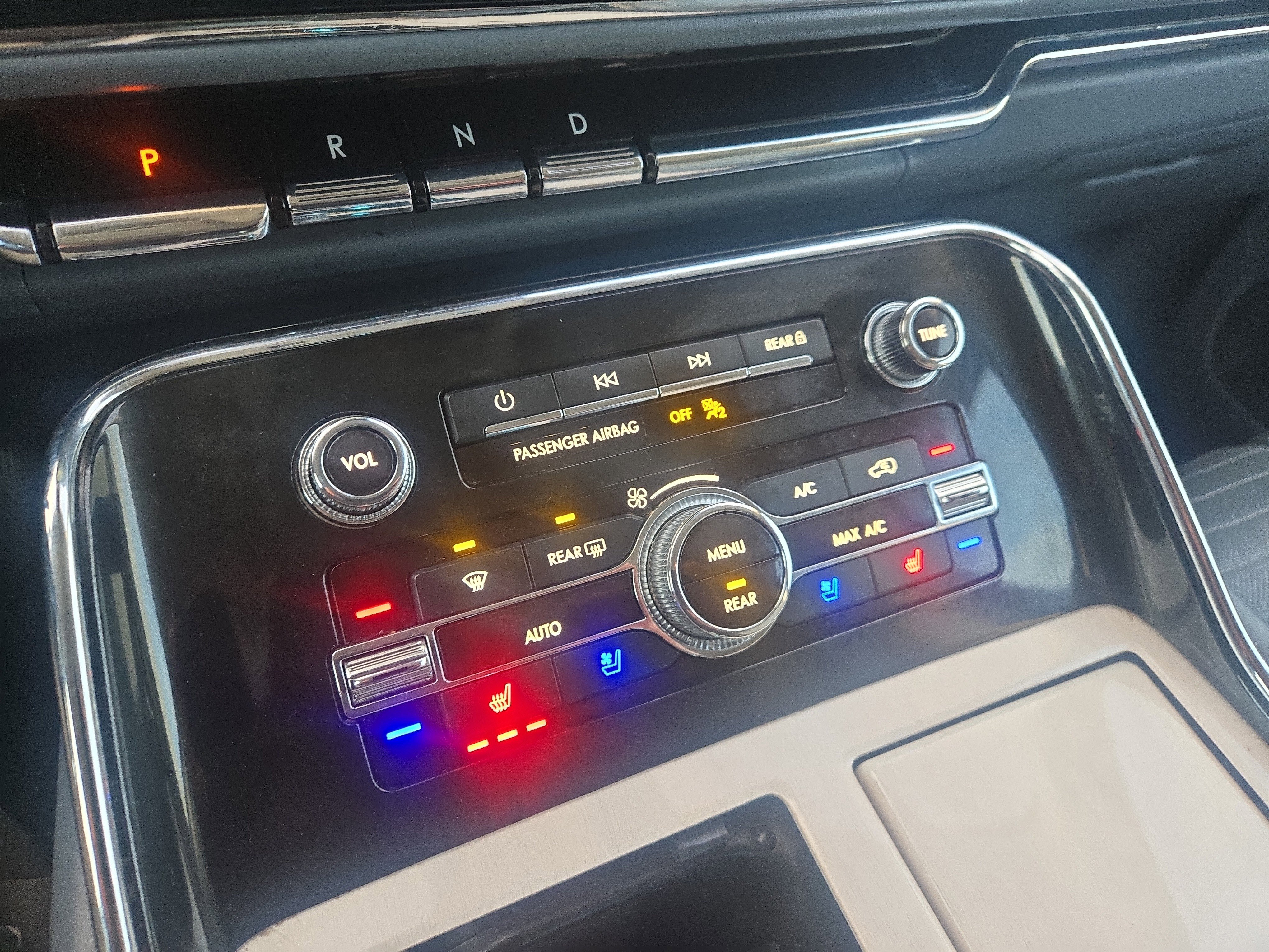 Used 2019 Lincoln Navigator Black Label w/ Cargo Package image 30