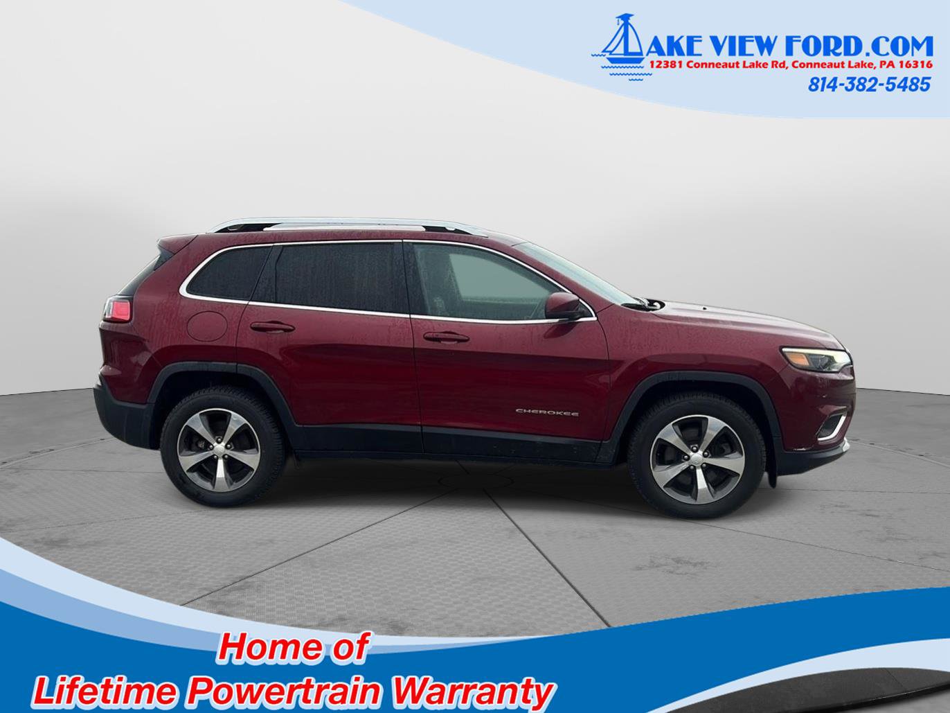 Used 2019 Jeep Cherokee Limited AWD/4WD image 2