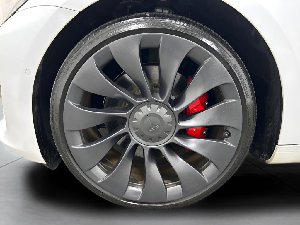 Used 2021 Tesla Model 3 Performance image 12