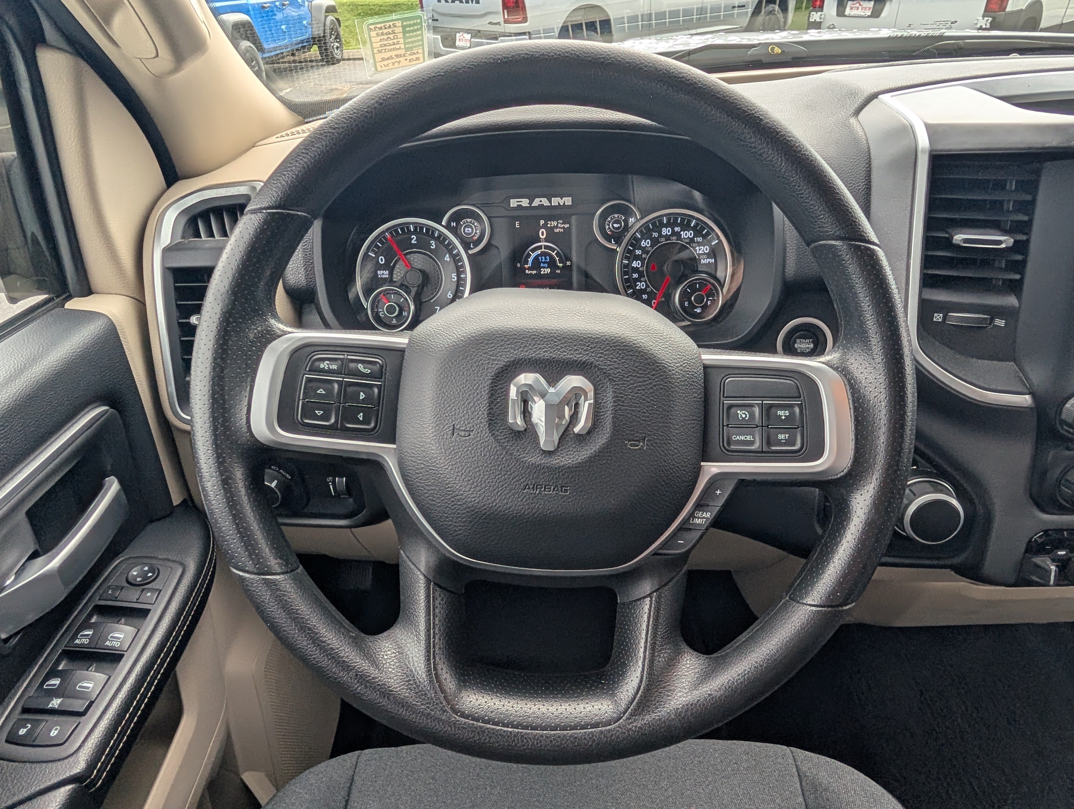 Used 2022 RAM 2500 Big Horn w/ Snow Chief Group AWD/4WD image 17