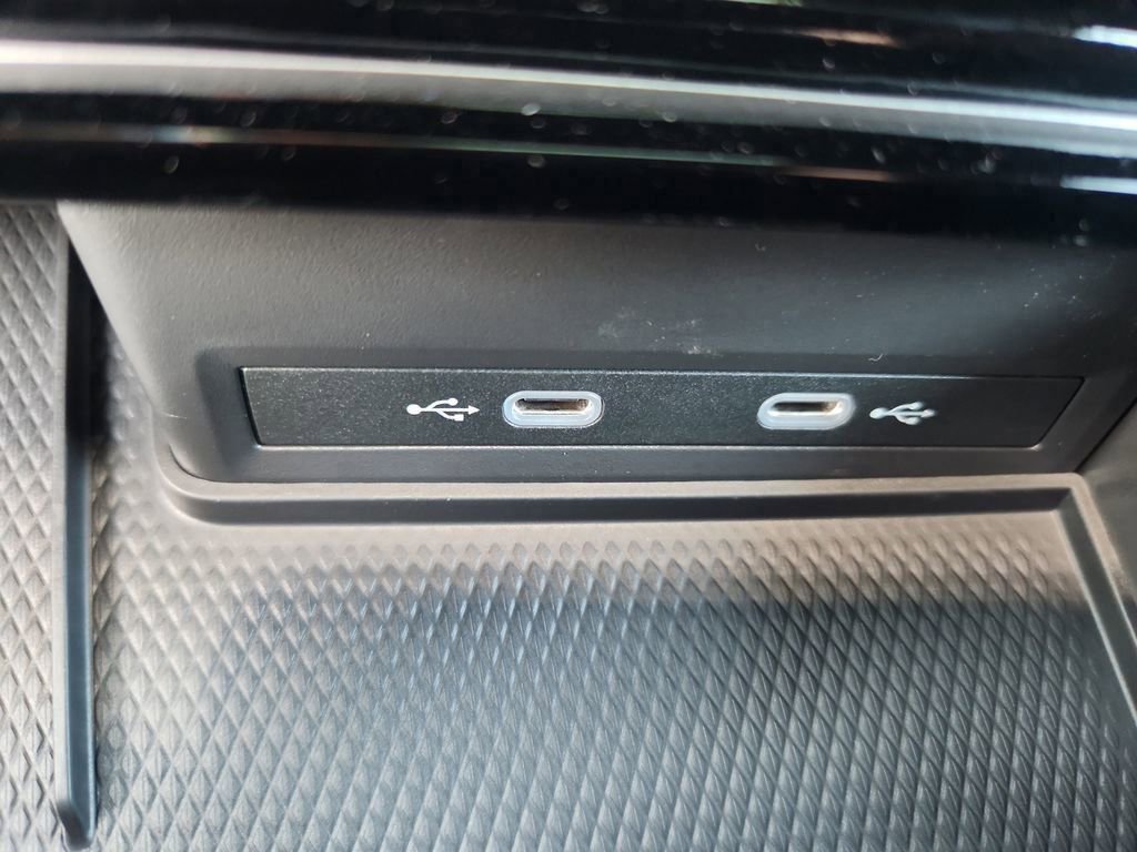 New 2026 Volkswagen Atlas Cross Sport SE image 25