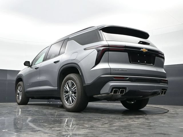 Used 2024 Chevrolet Traverse LT FWD image 41