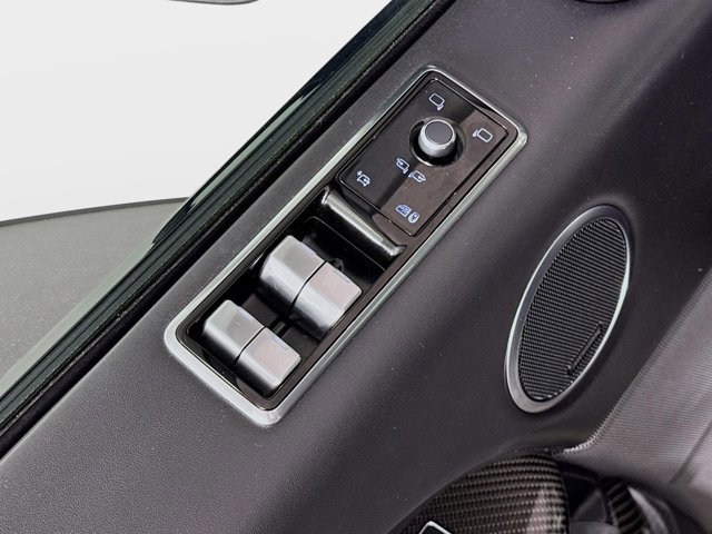 Used 2020 Land Rover Range Rover Sport SVR image 20