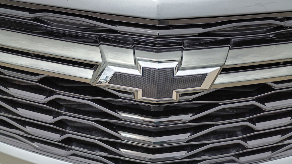 Used 2023 Chevrolet Equinox RS FWD image 15