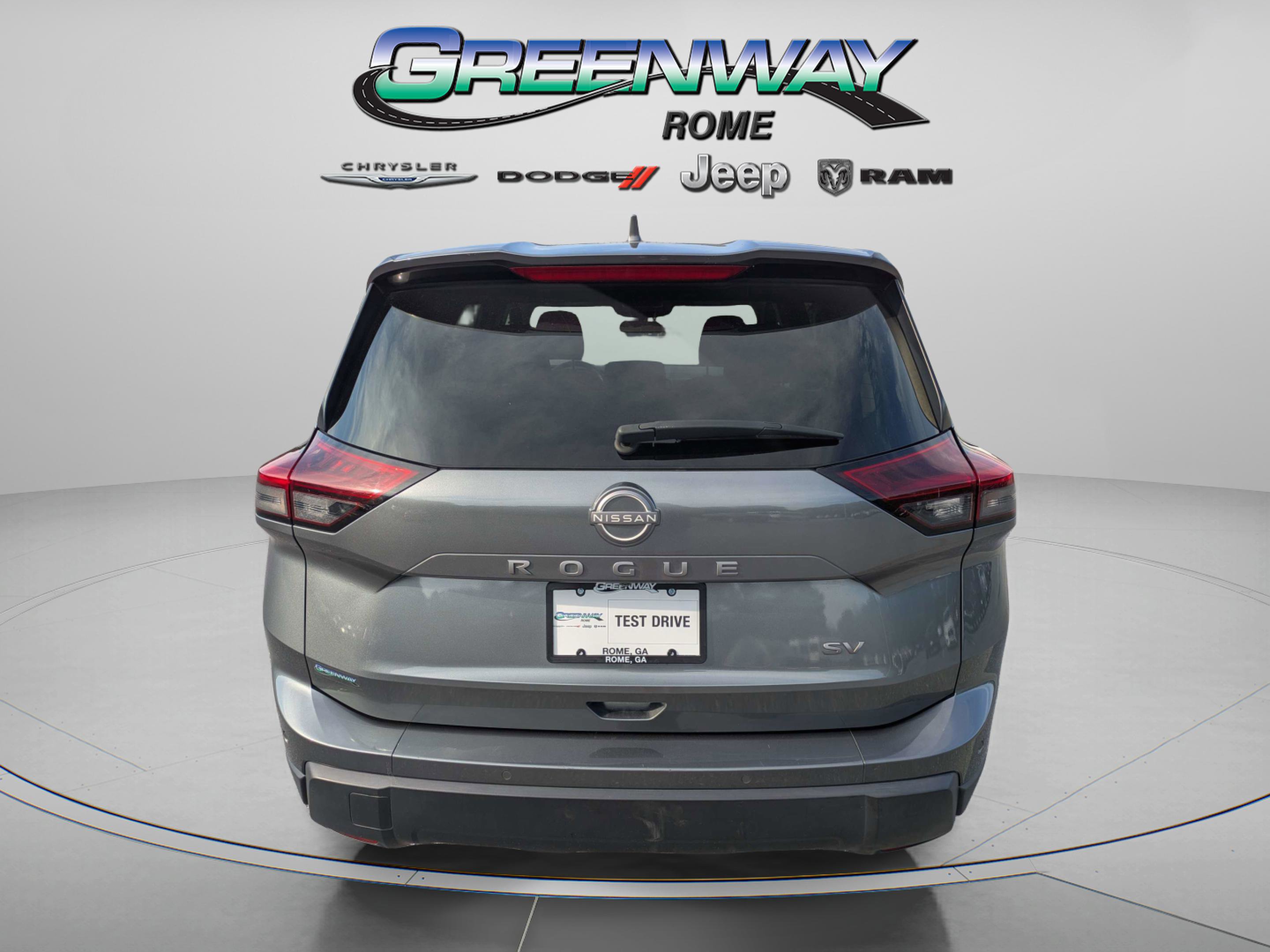Used 2024 Nissan Rogue SV FWD image 6