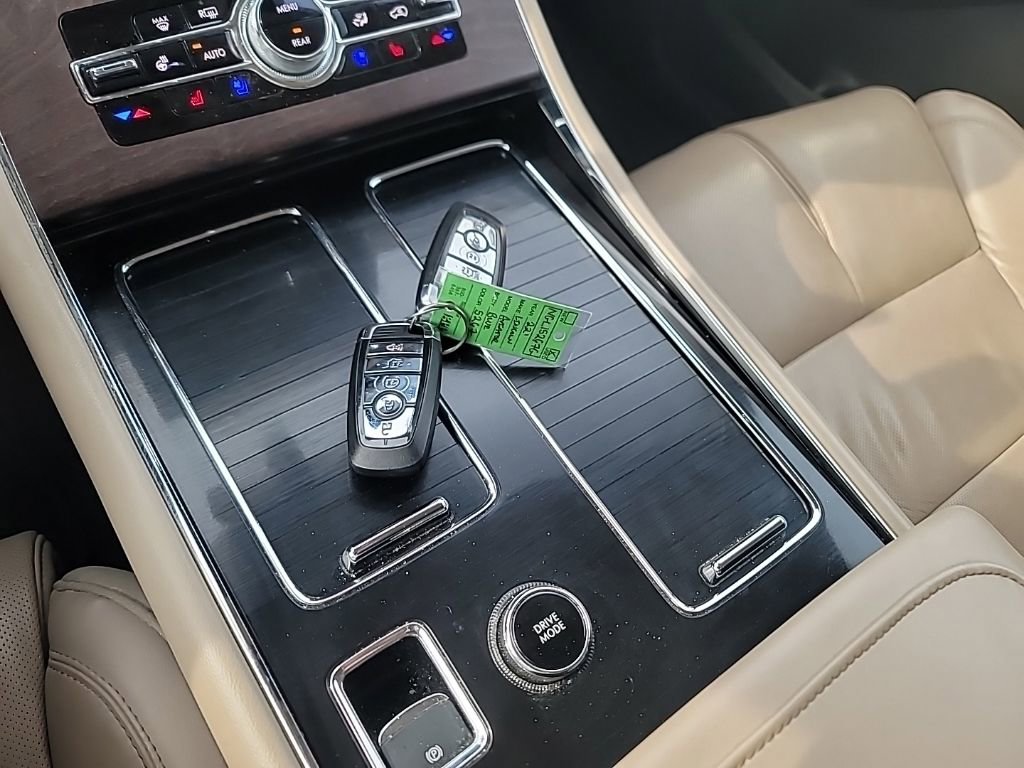 Used 2022 Lincoln Aviator Reserve w/ Equipment Group 201A AWD/4WD image 18