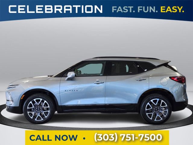 Certified 2025 Chevrolet Blazer RS w/ Driver Confidence II Package image 2