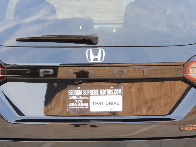 Used 2025 Honda Pilot TrailSport image 25