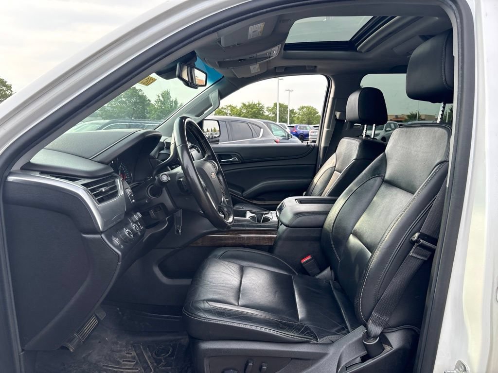 Used 2018 Chevrolet Suburban LT AWD/4WD image 19