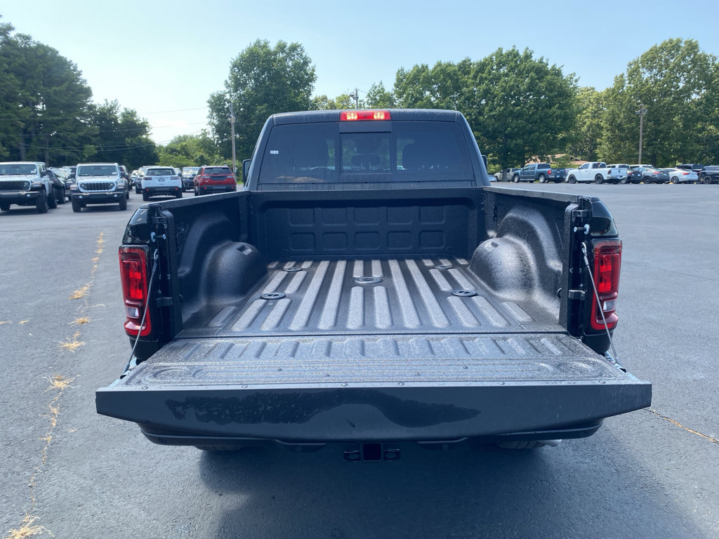 New 2026 RAM 2500 Tradesman AWD/4WD image 24
