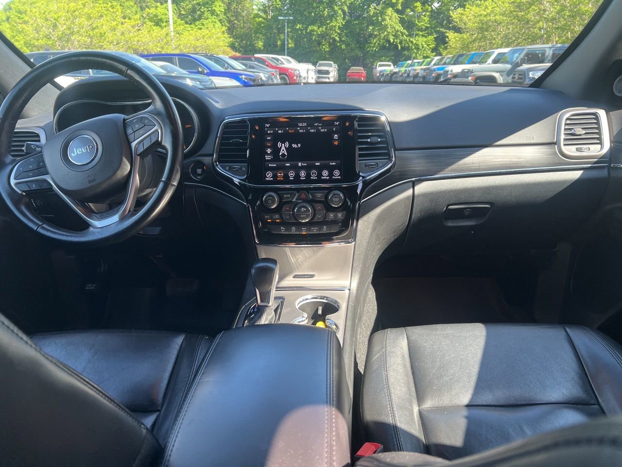 Used 2021 Jeep Grand Cherokee Limited AWD/4WD image 23