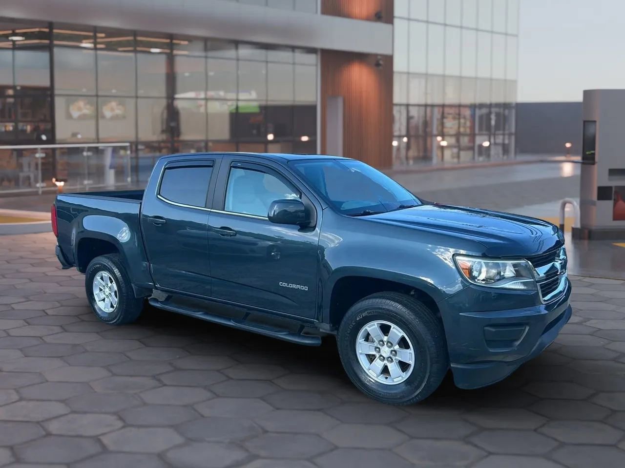 Used 2017 Chevrolet Colorado W/T w/ WT Convenience Package image 12