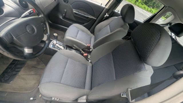 Used 2006 Chevrolet Aveo LS FWD image 16