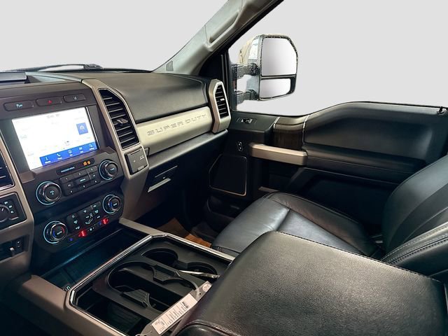 Used 2020 Ford F250 Lariat w/ Lariat Ultimate Package image 24