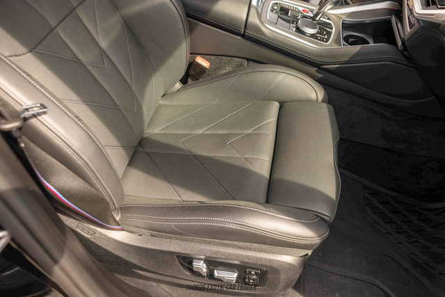 Used 2023 BMW XM image 55