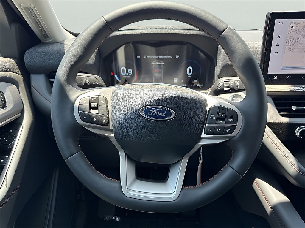 New 2025 Ford Explorer Active w/ Active Comfort Package image 11