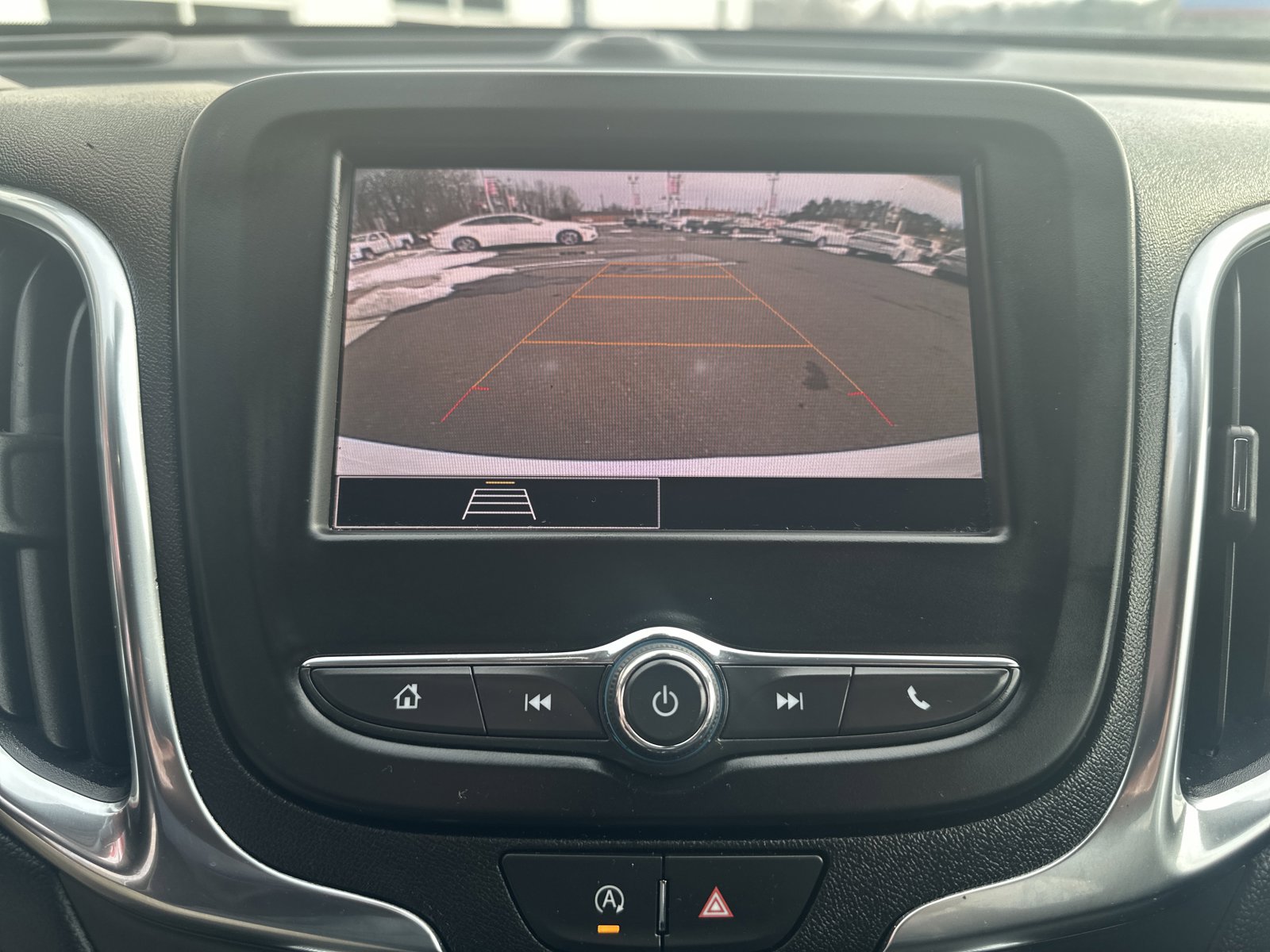 Used 2024 Chevrolet Equinox LT image 15