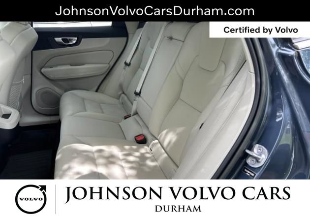 Used 2023 Volvo XC60 B5 Plus w/ Climate Package AWD/4WD image 11