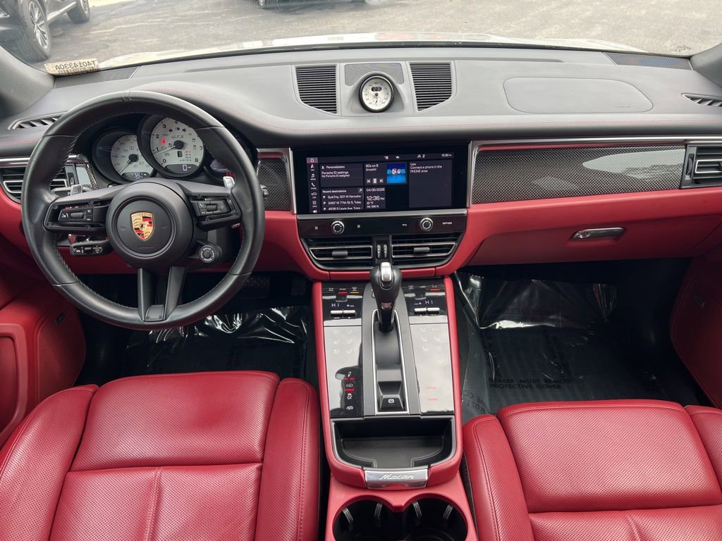 Used 2024 Porsche Macan GTS AWD/4WD image 10