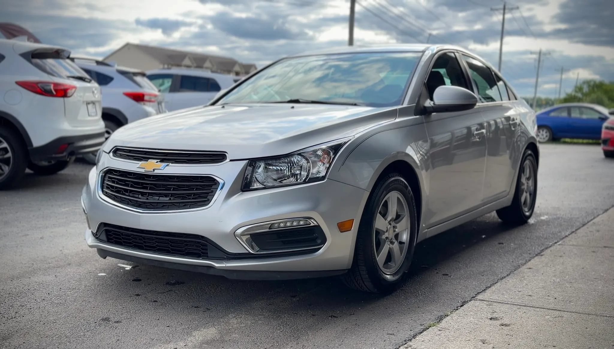 Used 2016 Chevrolet Cruze LT FWD image 5